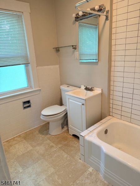 1525 Bond Street Hillside NJ 07205