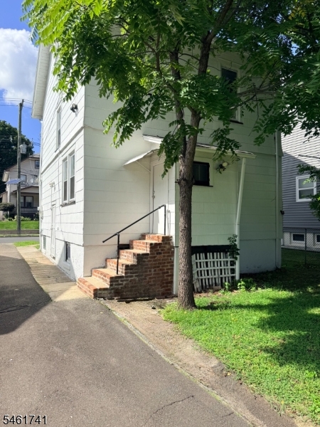 1525 Bond Street Hillside NJ 07205