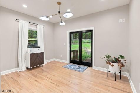 27 Sidney School Road Franklin NJ 08801