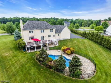 27 Music Mountain Boulevard West Amwell NJ 08530