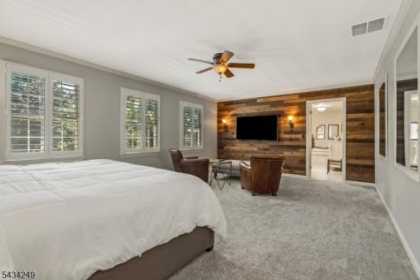 120 Woods End Drive Bernards NJ 07920