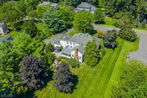 120 Woods End Drive Bernards NJ 07920