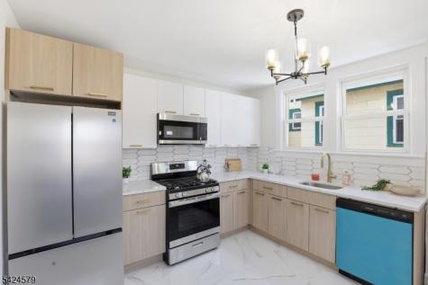 458 Springdale Avenue East Orange NJ 07017