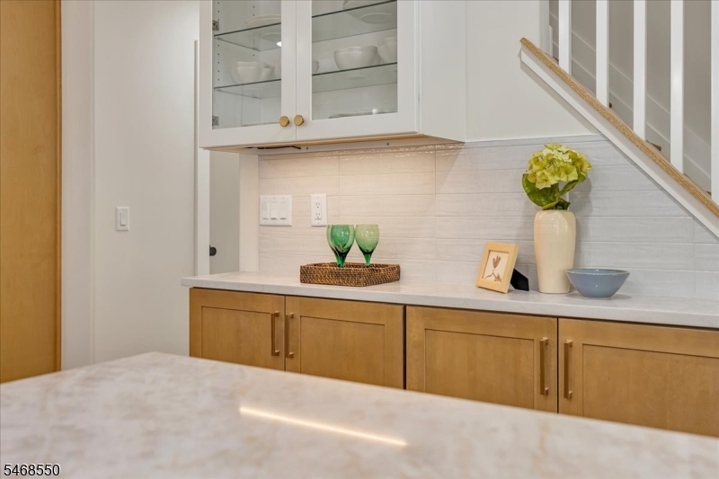 5 Indian Run Scotch Plains NJ 07076