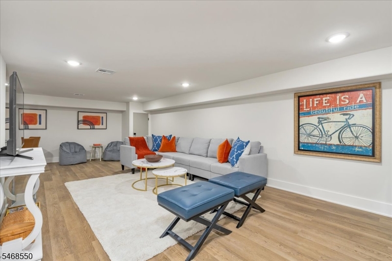 5 Indian Run Scotch Plains NJ 07076