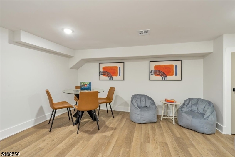 5 Indian Run Scotch Plains NJ 07076