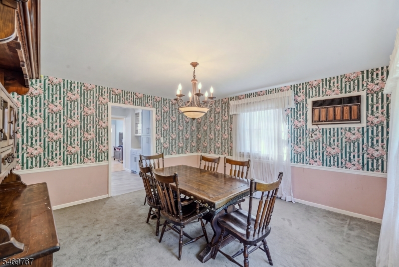 33 Hillside Drive Totowa NJ 07512