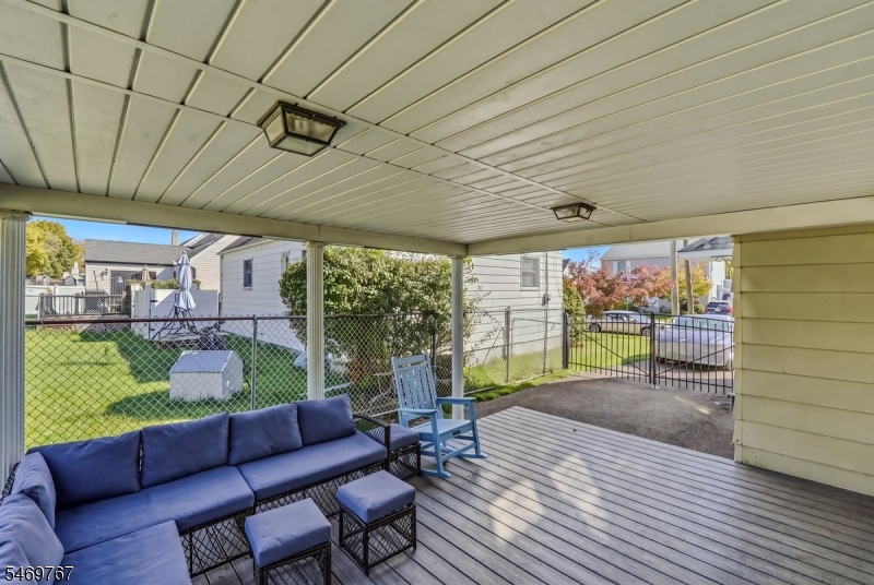 33 Hillside Drive Totowa NJ 07512