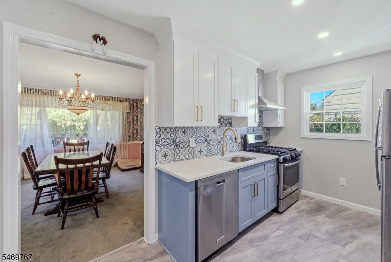 33 Hillside Drive Totowa NJ 07512