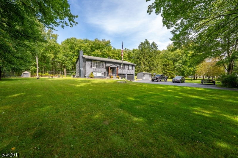 738 County Road 579 Raritan NJ 08822