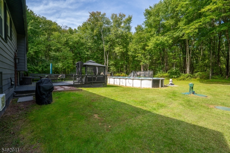738 County Road 579 Raritan NJ 08822