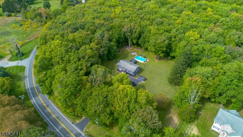 738 County Road 579 Raritan NJ 08822