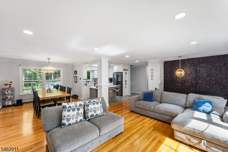 738 County Road 579 Raritan NJ 08822