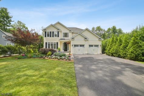 44 Millbrook Road Harding NJ 07976
