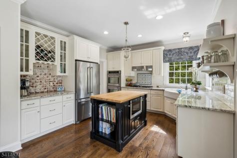 44 Millbrook Road Harding NJ 07976