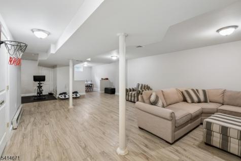 44 Millbrook Road Harding NJ 07976