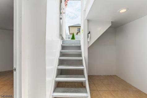 173 Lily Street Paterson NJ 07522