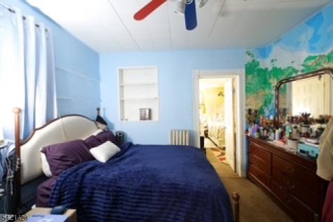 18 Llewellyn Avenue West Orange NJ 07052