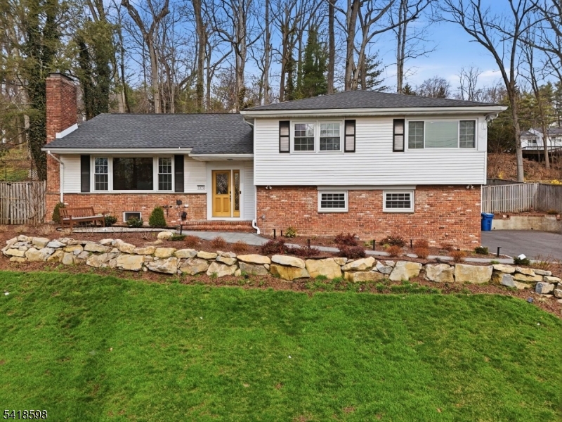 1474 Deer Path Mountainside NJ 07092