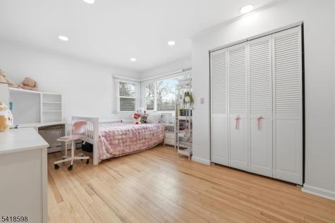 1474 Deer Path Mountainside NJ 07092