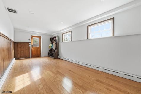 1474 Deer Path Mountainside NJ 07092