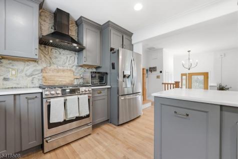 1474 Deer Path Mountainside NJ 07092