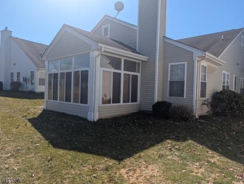 6 Weybourne Lane White NJ 07823