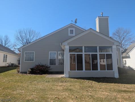 6 Weybourne Lane White NJ 07823