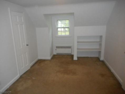52 E Sumner Avenue Roselle Park NJ 07204