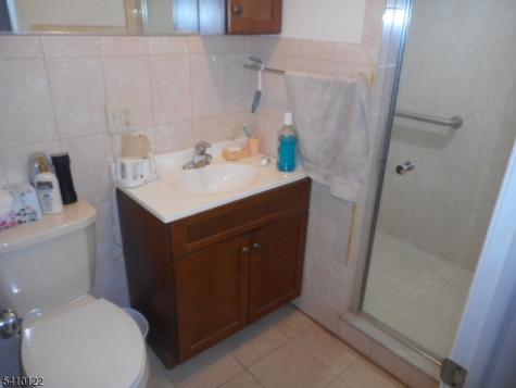 52 E Sumner Avenue Roselle Park NJ 07204