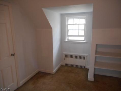 52 E Sumner Avenue Roselle Park NJ 07204