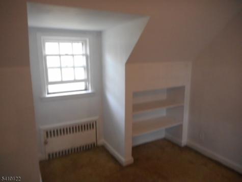 52 E Sumner Avenue Roselle Park NJ 07204
