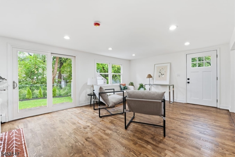 616 Cranford Avenue Kenilworth NJ 07033
