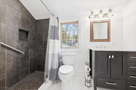 4 Tote Road Byram NJ 07821