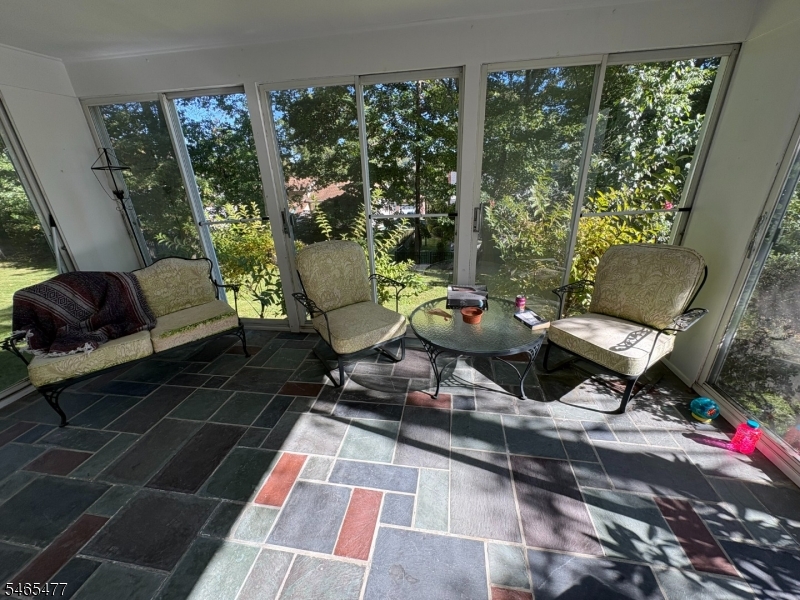 6 Stanford Court West Orange NJ 07052