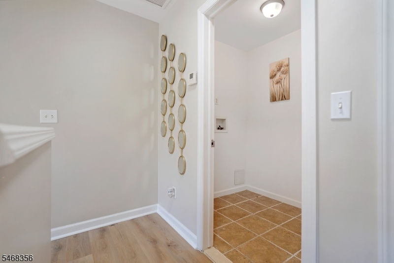 16 E Kinney Street Newark NJ 07102