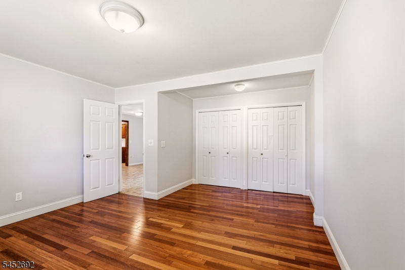 25 Corsi Road Bloomfield NJ 07003