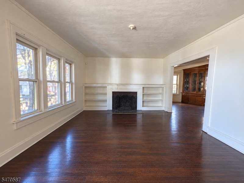 7 Whitman Avenue East Orange NJ 07017