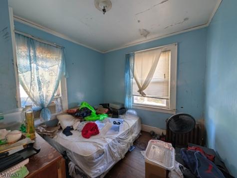 7 Whitman Avenue East Orange NJ 07017