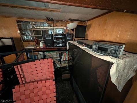 7 Whitman Avenue East Orange NJ 07017