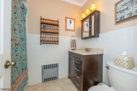255 Pleasant Valley Way West Orange NJ 07052