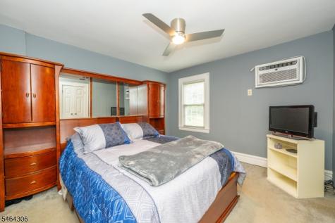 255 Pleasant Valley Way West Orange NJ 07052