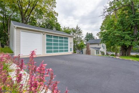 255 Pleasant Valley Way West Orange NJ 07052