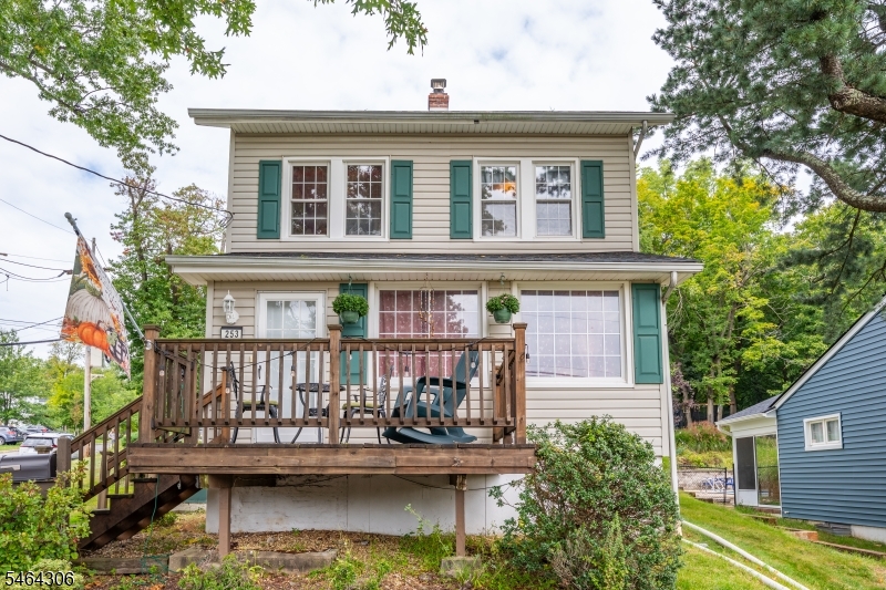 255 Pleasant Valley Way West Orange NJ 07052