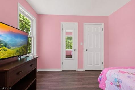 46 Ideal Street Long Hill NJ 07933