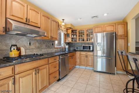 11 Briar Hills Circle Springfield NJ 07081
