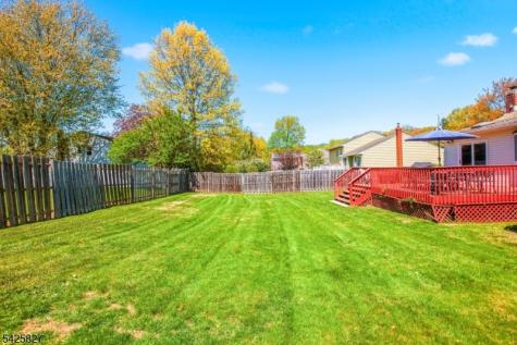 11 Briar Hills Circle Springfield NJ 07081