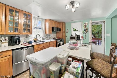 280 Lincoln Street East Orange NJ 07017