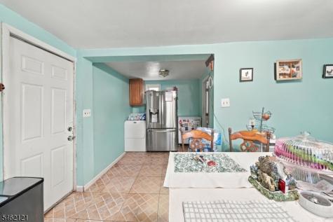 280 Lincoln Street East Orange NJ 07017