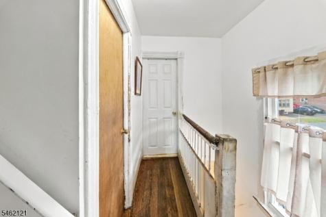 280 Lincoln Street East Orange NJ 07017